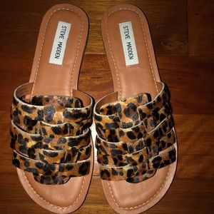Steve Madden leopard print slide on sandals